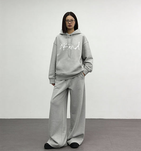 ÖKÄND LOGO M HOODIE | SVART