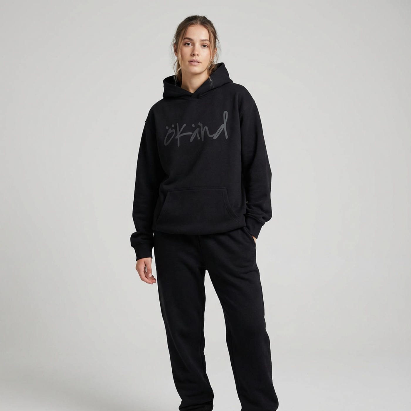 OVERSIZE LOGO HOODIE | BLACK ON BLACK