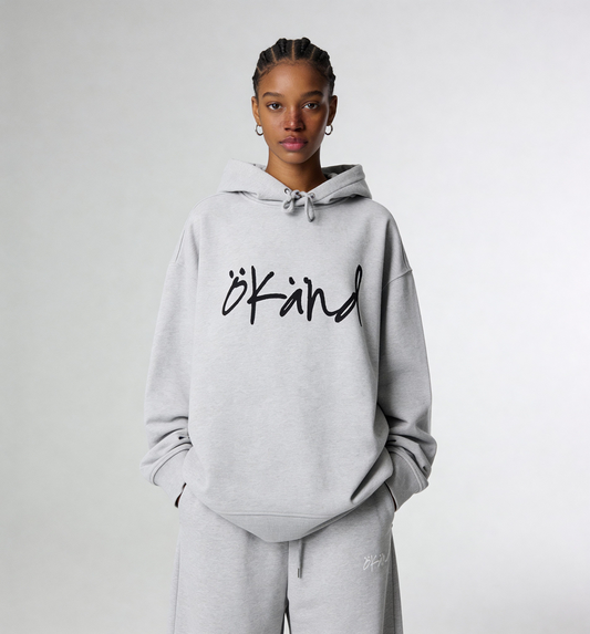 LOGO W HOODIE | SVART